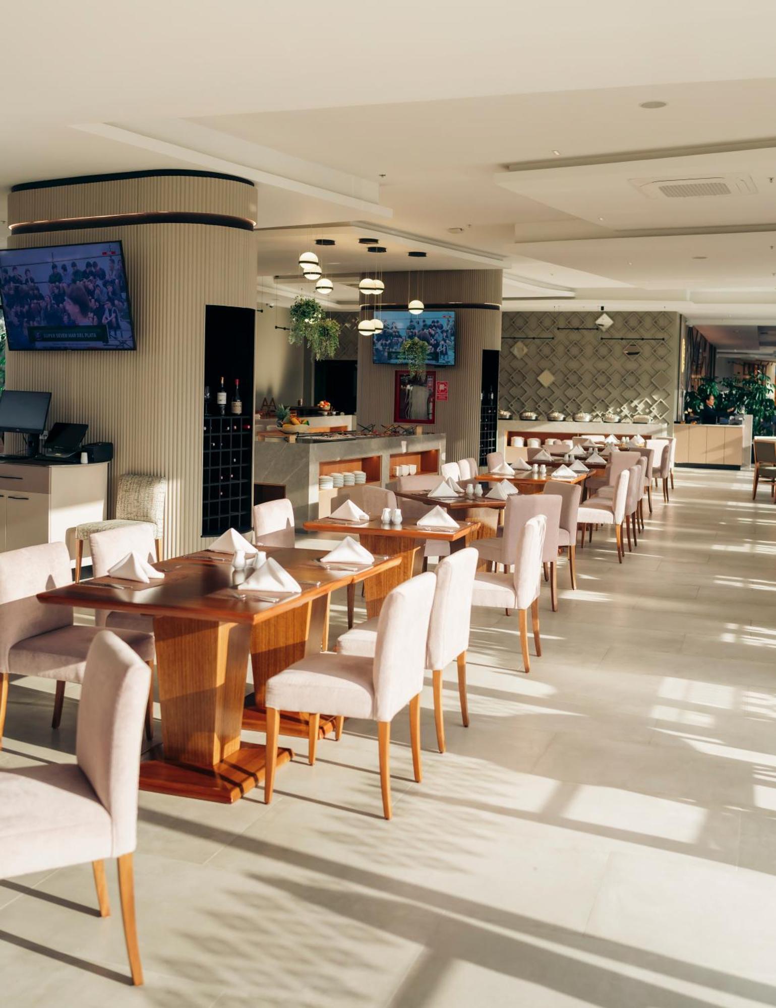 Wyndham Quito Airport Ξενοδοχείο Puembo Εξωτερικό φωτογραφία The restaurant